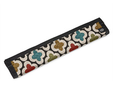 clover field black